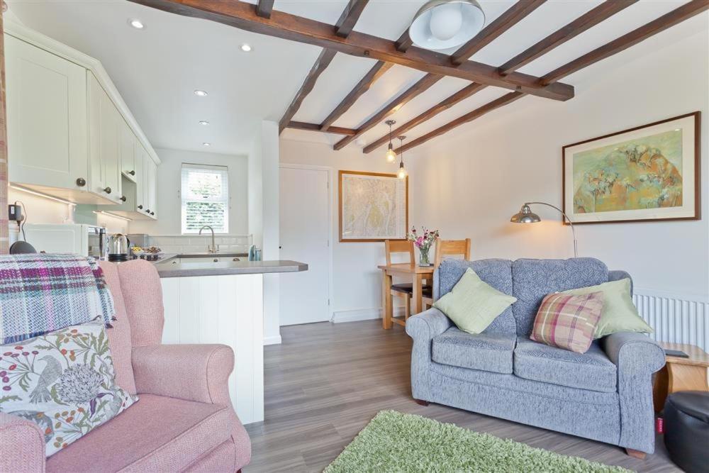 Badger'S Cottage With Stunning Lake & Mountain Views Coniston Bagian luar foto
